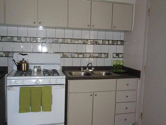 2nd image of 605 Cadraca Dr APT 18