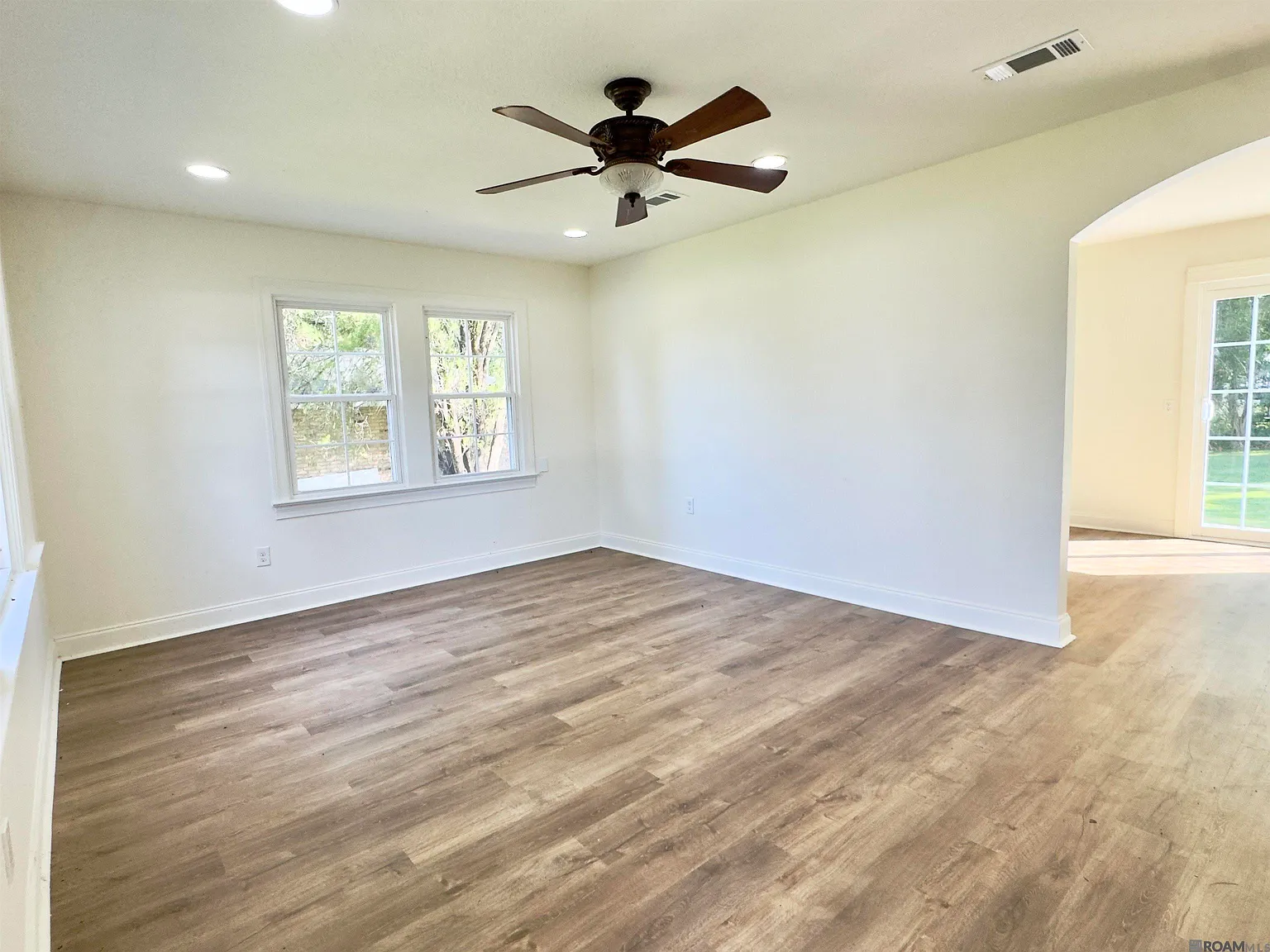 3 bed, 1477 sqft, $1,800 — Photo 3