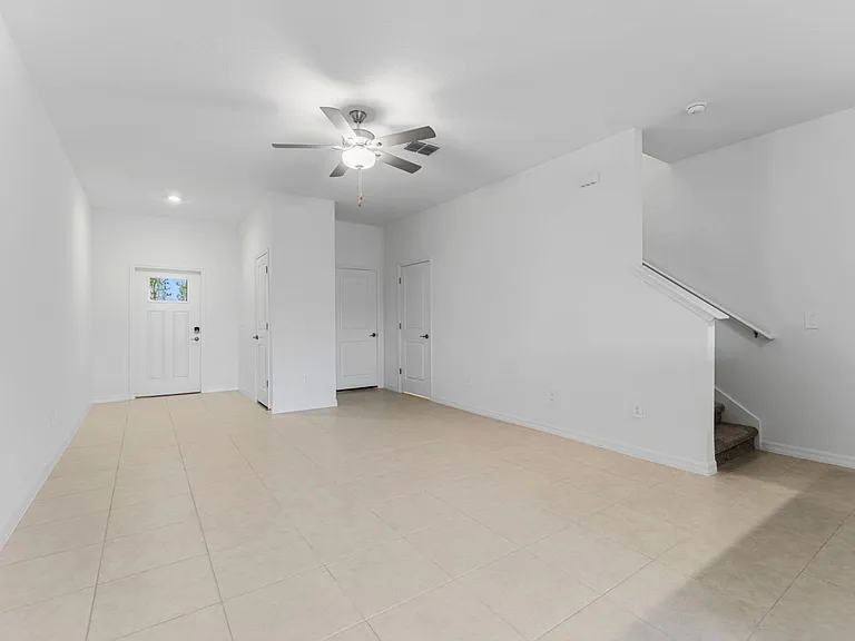 6288 Shiner St — Photo 6