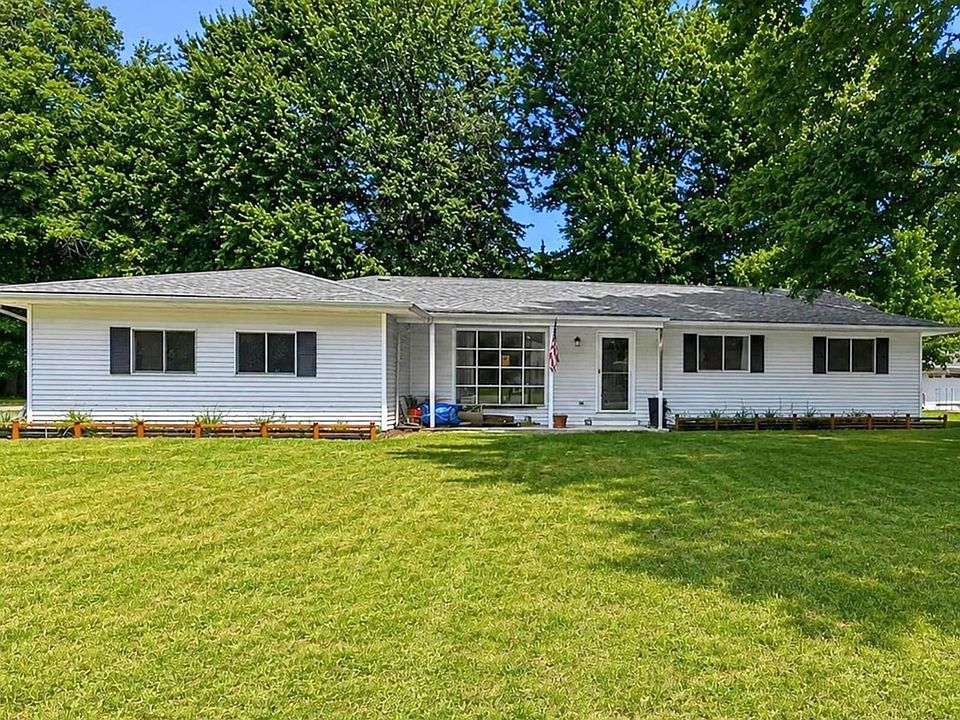 1st image of 4141 Triwood Rd