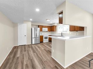 10311 Blue Oak Dr, Houston, TX 77065