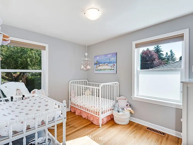 7734 31st Ave SW — Photo 11