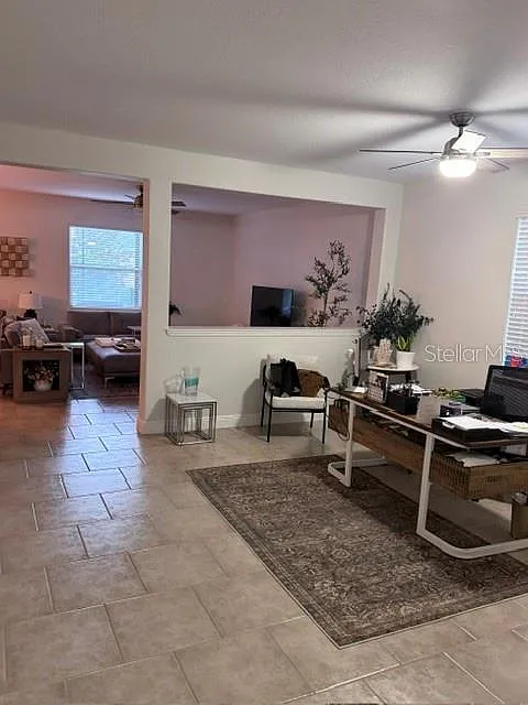 4 bed, 2.5 bath, 2697 sqft, $3,650 — Photo 4