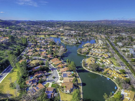 3rd image of 23150 Park Sorrento