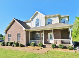 298 Brown Rd, Lebanon, TN 37087