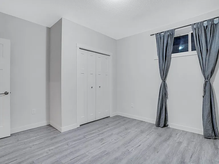 116B Seton Ter SE — Photo 12
