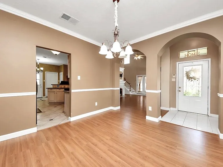 15902 Timber Run Dr — Photo 3