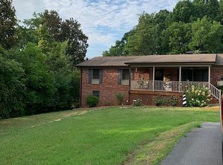 107 S Coble St, Randleman, NC 27317