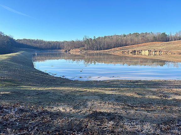 4th image of 130 County Road 379