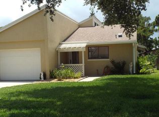 220 Applewood Cir, Melbourne, FL 32940