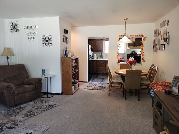 4th image of 870-872 Heritage Dr