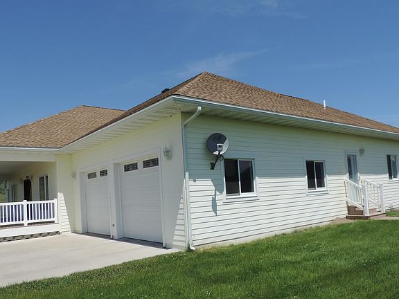 3rd image of 29857 Mariposa Ln