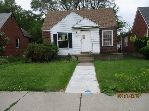 8507 Warwick St, Detroit, MI 48228