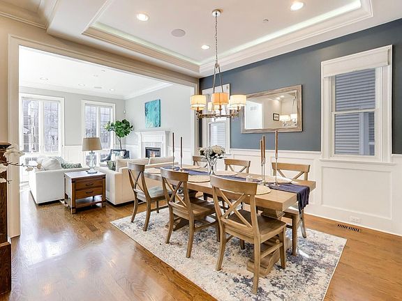 4th image of 1428 W George St