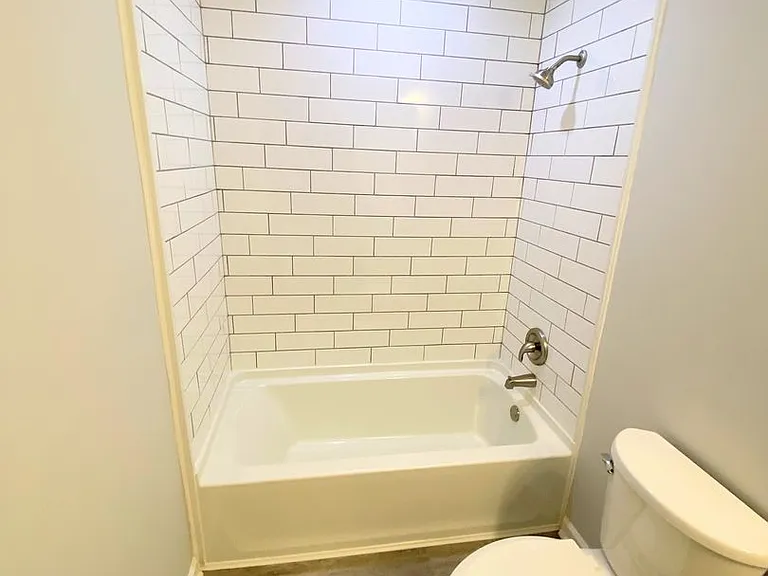 95 Buxton Dr — Photo 12