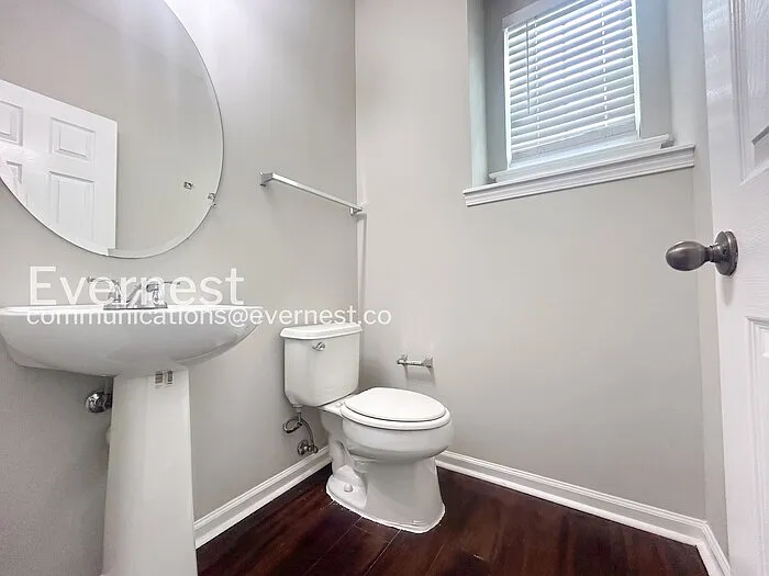 6621 Waterton Ave SW — Photo 13