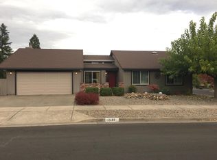 2493 Nieto Way, Medford, OR 97504