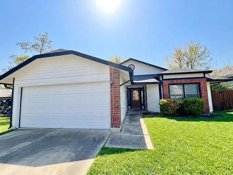 8626 Serene Ridge Dr — Photo 1