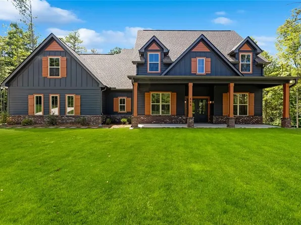 626 Clark Dr, Ellenwood, GA 30294