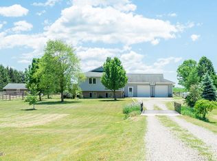 4555 Fruitvale Rd, Montague, MI 49437