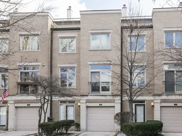 2700 N Southport Ave, Chicago, IL 60614