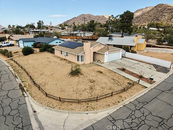 3rd image of 16422 Tolowa Rd