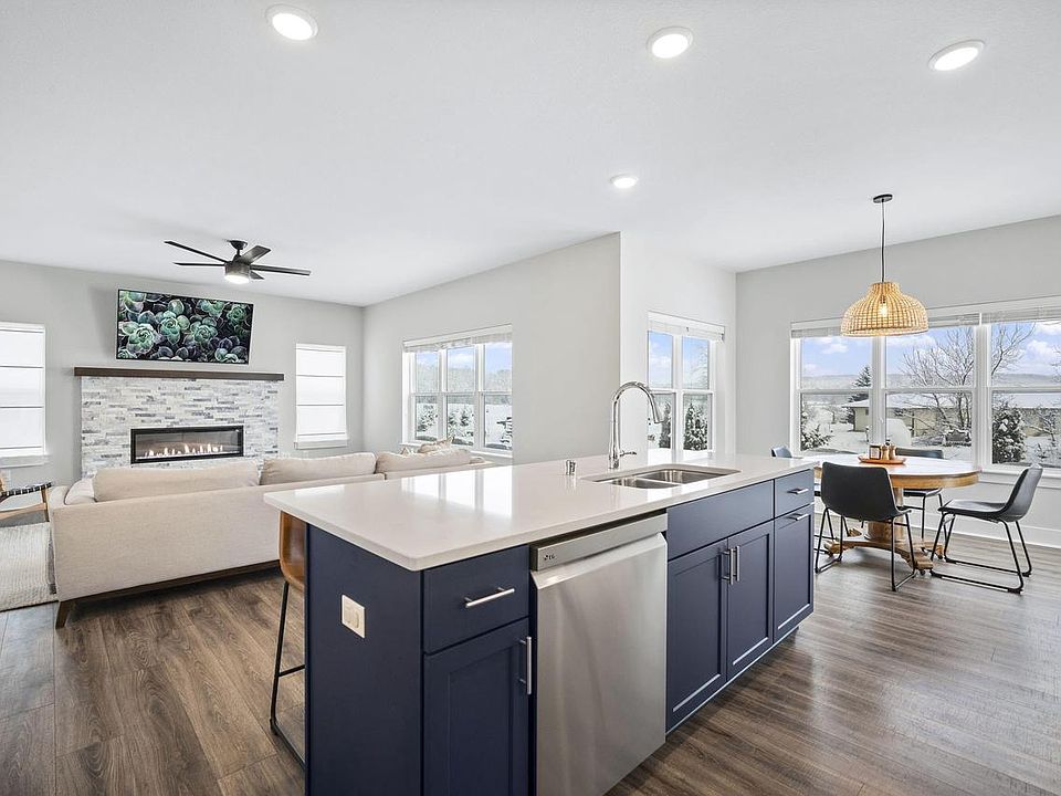 1st image of 1860 Farmlane DRIVE
