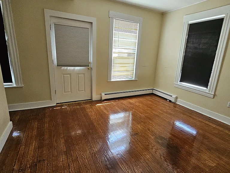 371 Norton St #A1 — Photo 3