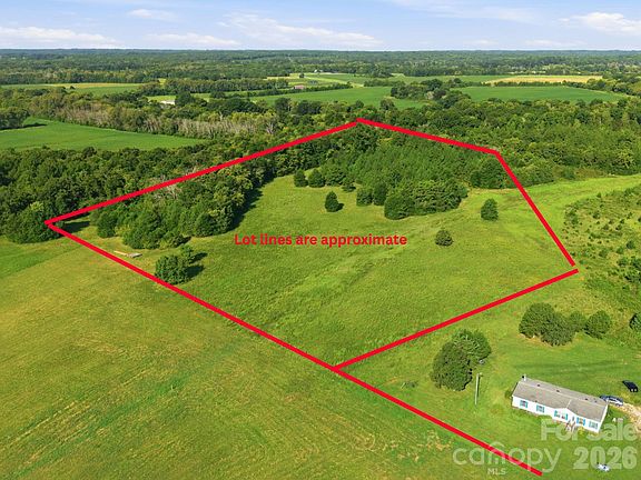 3rd image of 4271 Erby Rd