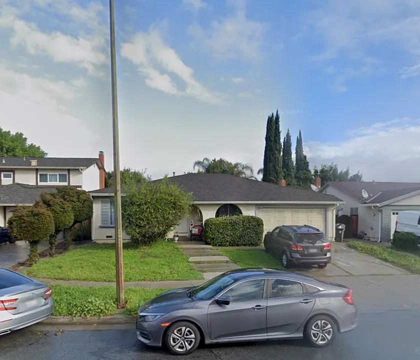 717 Potomac Ct