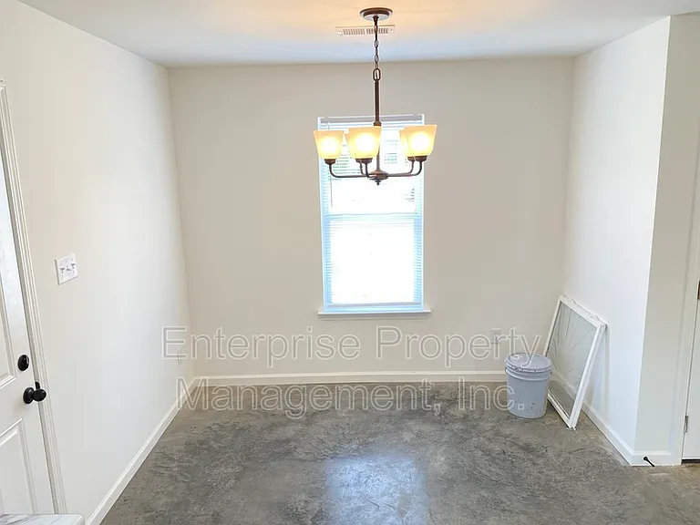 2963 Lake Park Rd — Photo 6