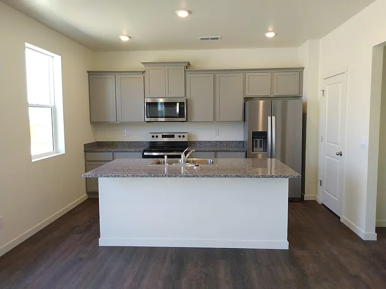 4992 Abigar St — Photo 4