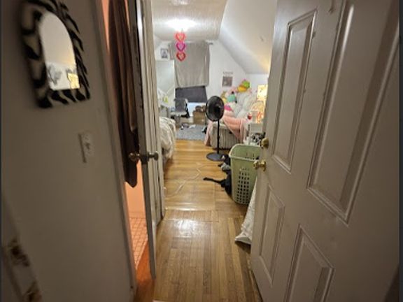 5th image of 26 Greylock Rd #2