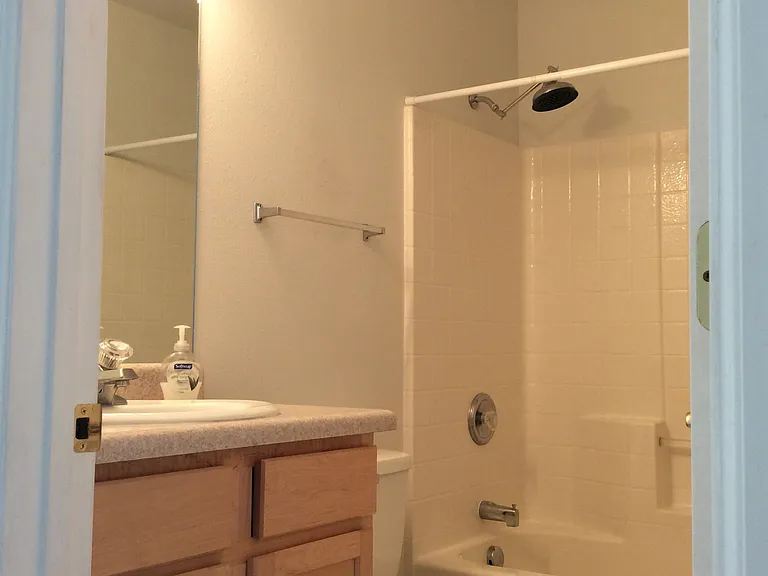 603 Lavender Ct #C — Photo 9