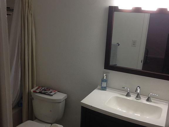 2nd image of 2940 W Knights Ave