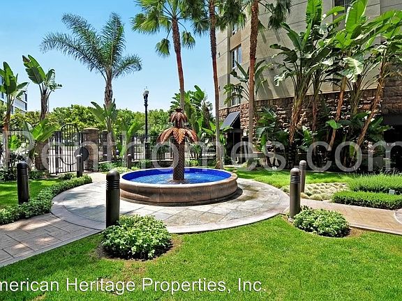 4th image of 1465 C St Unit 3608