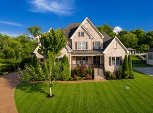 9213 Dutch Belted Ct, Nolensville, TN 37135