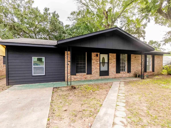 2361 Truman Ave, Pensacola, FL 32505