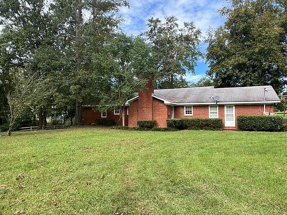 3rd image of 217 Brookwood Dr