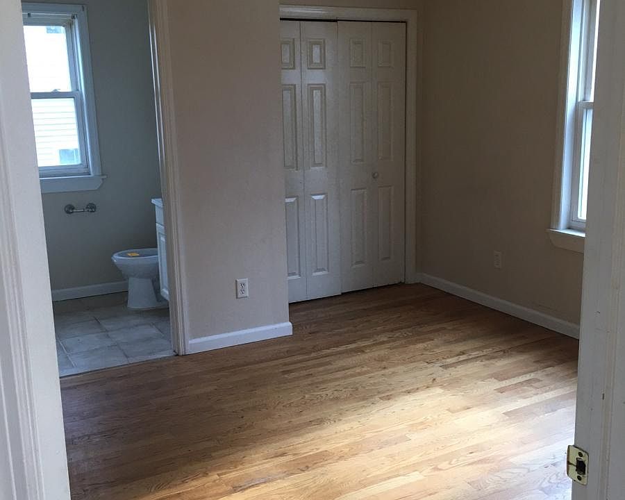 2nd image of 168 Lockwood Ave APT 2