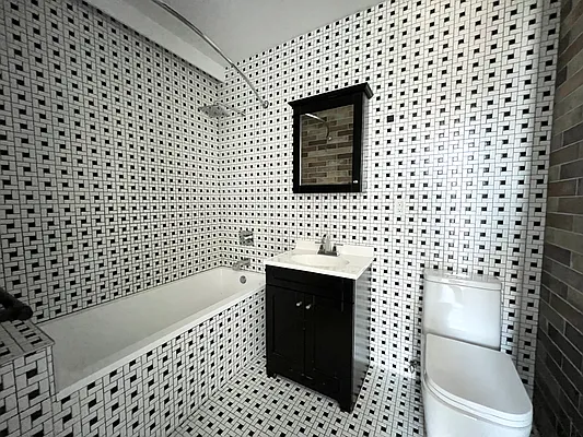 Rented by ERN Flats | media 6