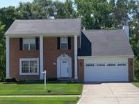 1st image of 38789 Parkview Dr