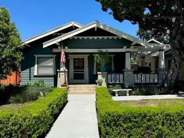 221 E Foothill Blvd, Glendora, CA 91741