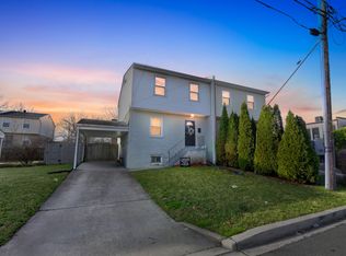 816 Geranium St NW, Washington, DC 20012