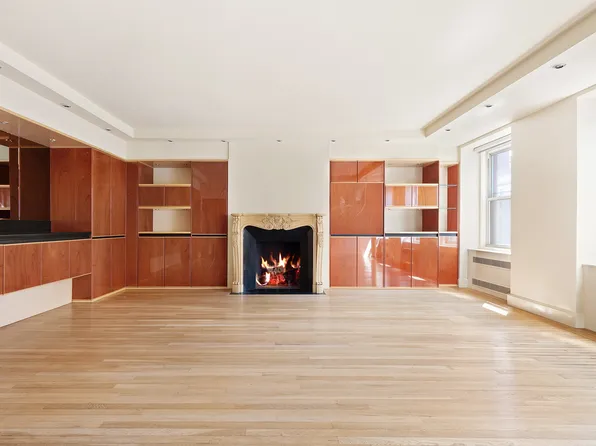 71 Park Avenue 12A image 2 of 9
