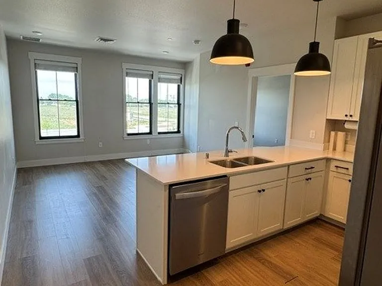 1625 Annafeld Pkwy E — Photo 14