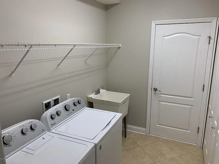 1509 Valhalla Way — Photo 31