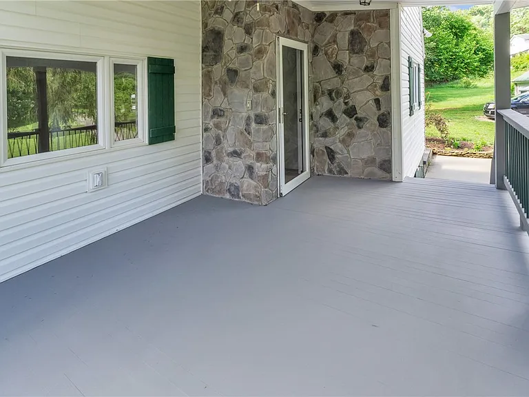 116 Purvis Ln — Photo 46