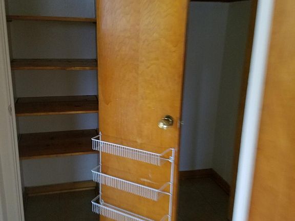 3rd image of 8647 S Elizabeth St Floor 2