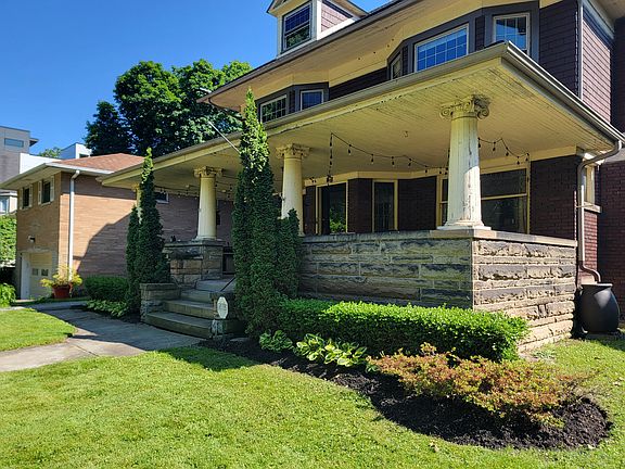 3rd image of 9725 Lake Ave #W